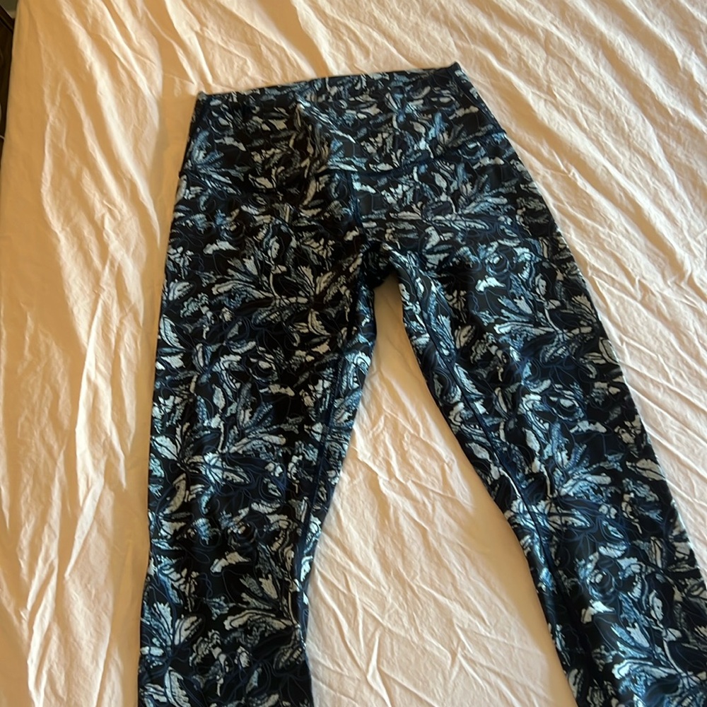 Floral leggings